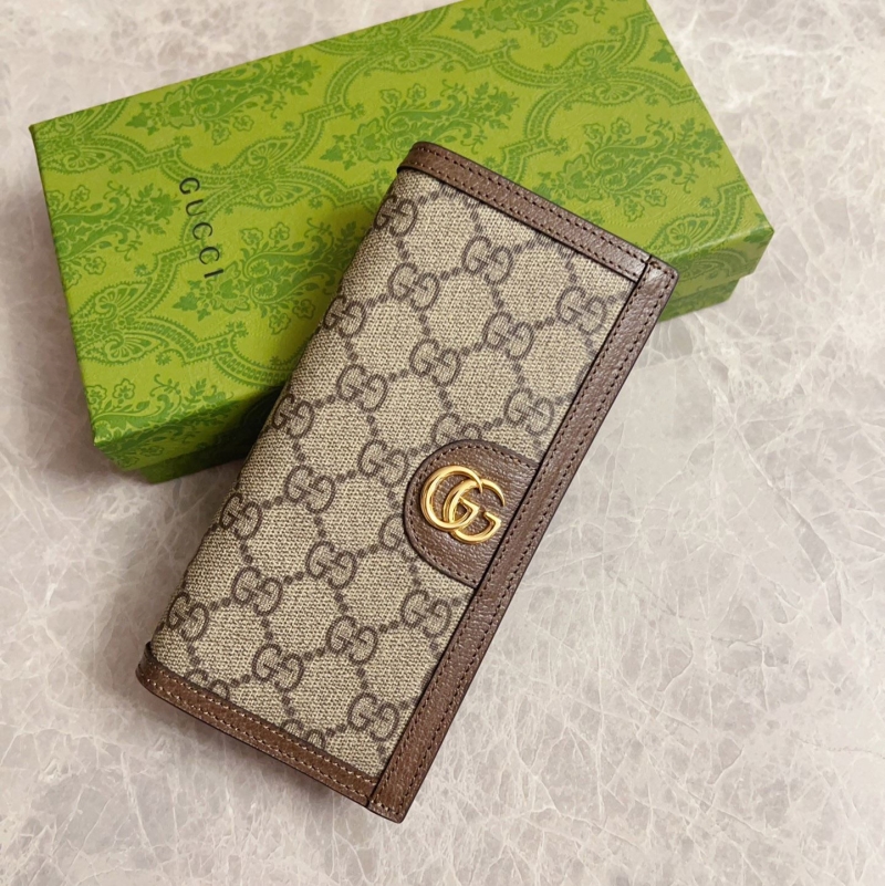 G*u*i wallets & purse
